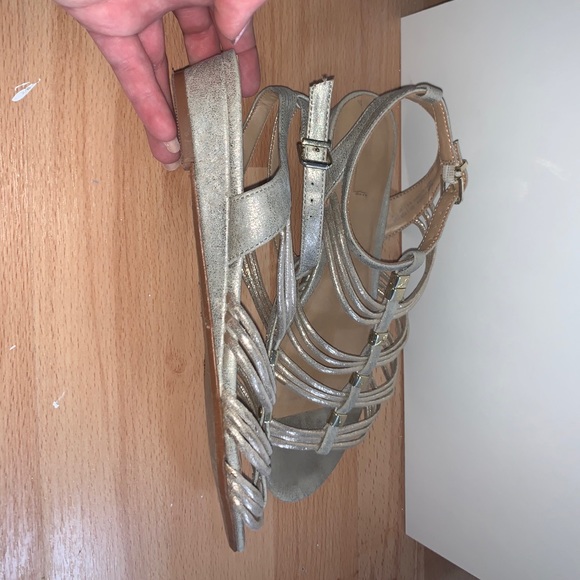 Aldo Gold Sandals - Picture 3 of 3